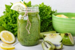 Strona główna 24 Simple Detox Smoothie